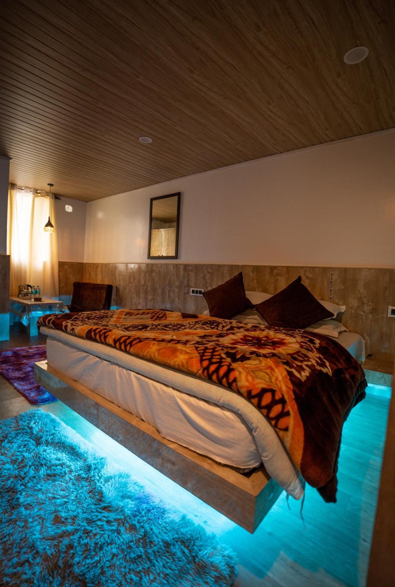 Darjeeling Guest House Deluxe Экстерьер фото